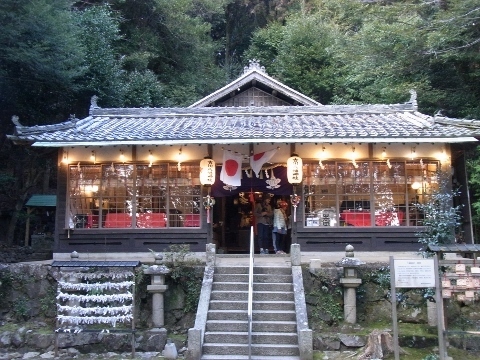R0011509 (480x360).jpg